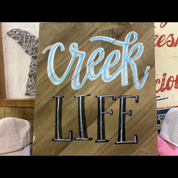 Meet your Posher, C.C. - Picture 6 of 6